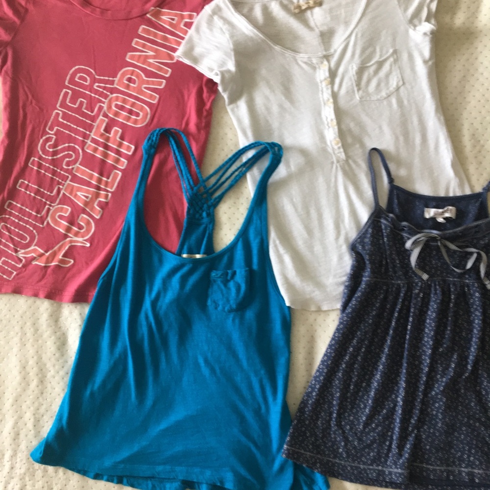 * Bundle of x4 Hollister TShirts!! ~ XS *